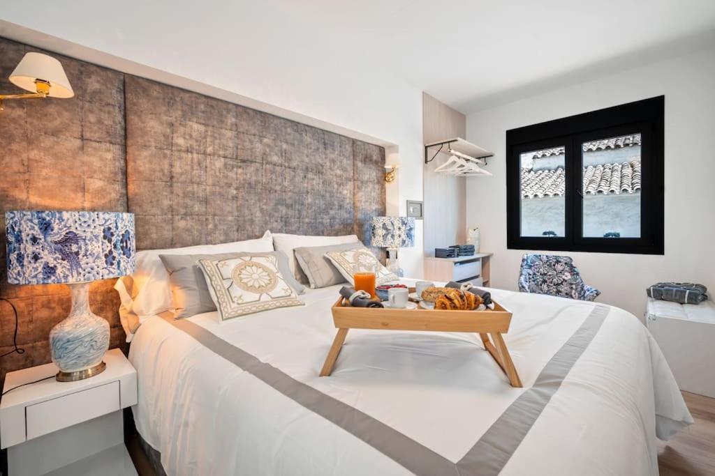Puerto Banus Luxurious Apartment In The Heart Of The Port Марбелья Экстерьер фото