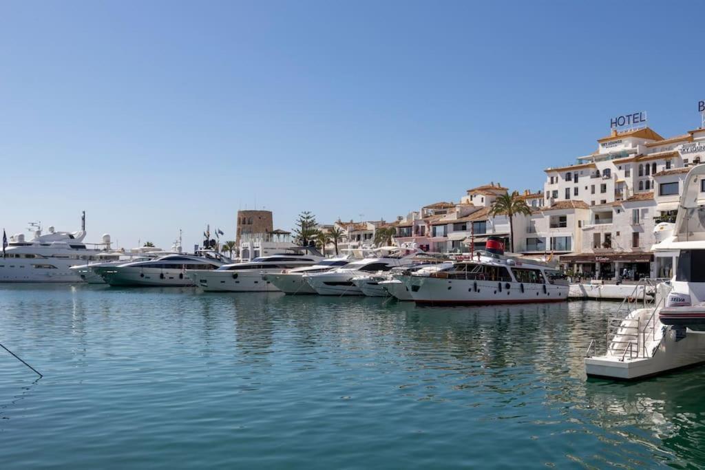 Puerto Banus Luxurious Apartment In The Heart Of The Port Марбелья Экстерьер фото